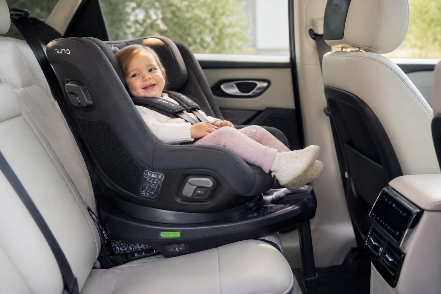 découvrez notre avis complet sur le siège auto nuna 2026 et les points essentiels à connaître avant votre achat pour assurer la sécurité et le confort de votre enfant.