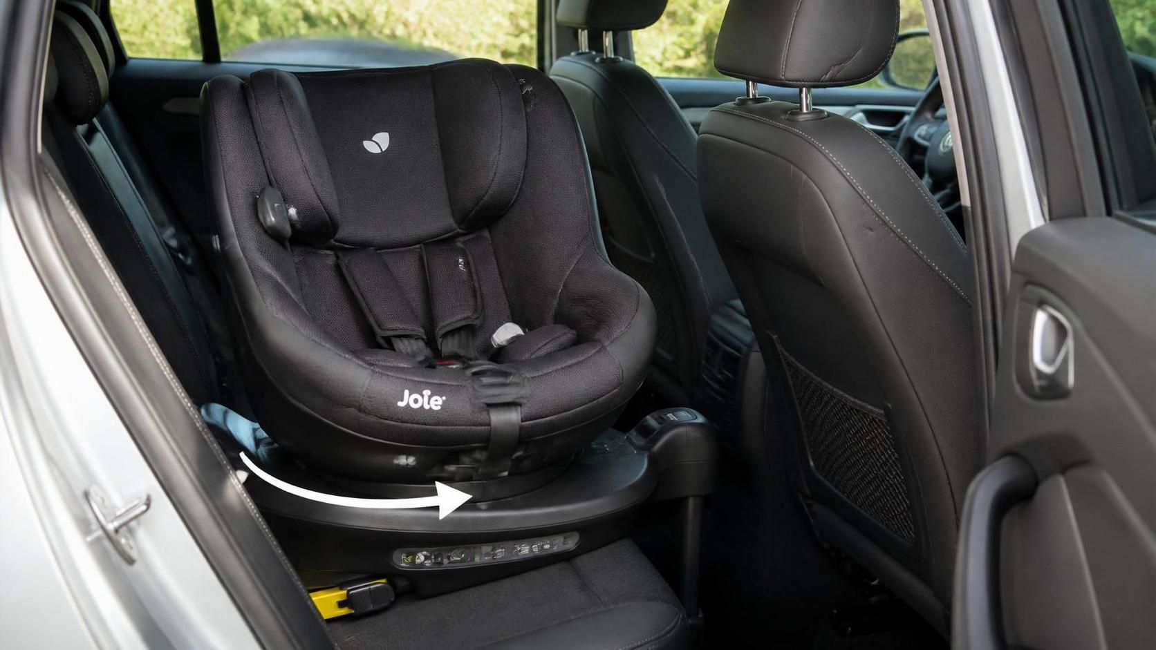 découvrez notre guide 2026 pour choisir le meilleur siège auto pivotant, alliant sécurité, confort et praticité pour vos trajets en famille.