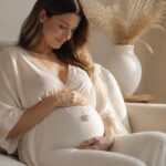 Élégance & Tendresse : Le Bijou Parfait pour les Futures Mamans
