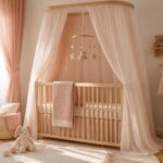 Rideaux pour lit de bébé : alliez douceur et protection pour le cocon de votre enfant